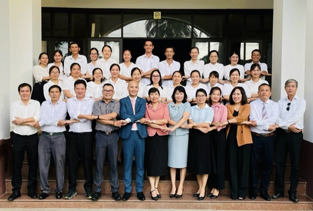 ATM cùng đối tác